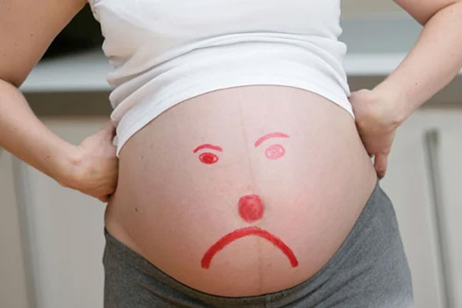 Đánh phụ nữ mang thai bị xử phạt như thế nào?